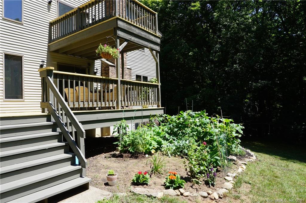Wrights Mill Rd, Coventry, CT 06238