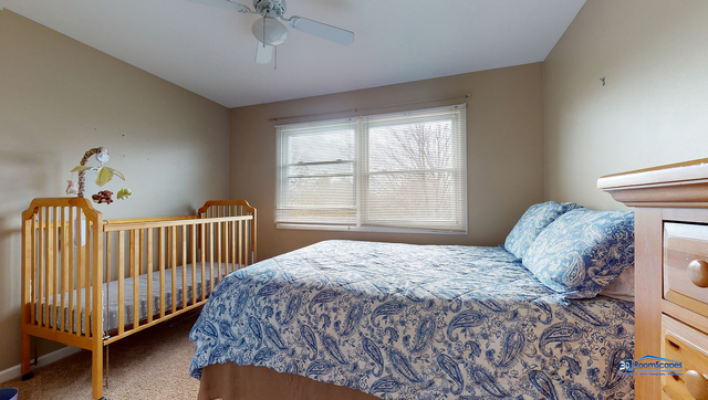 Raven Ct, Gurnee, IL 60031