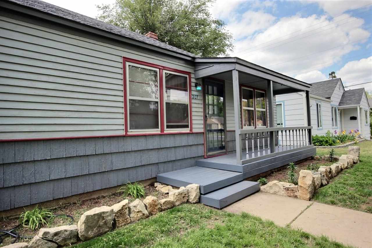 Mount Carmel Ave, Wichita, KS 67213