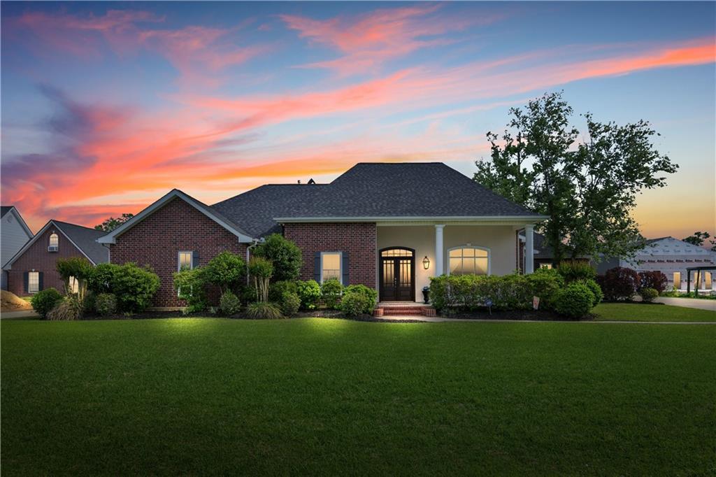 Hollow Cove Ln, Lake Charles, LA 70611