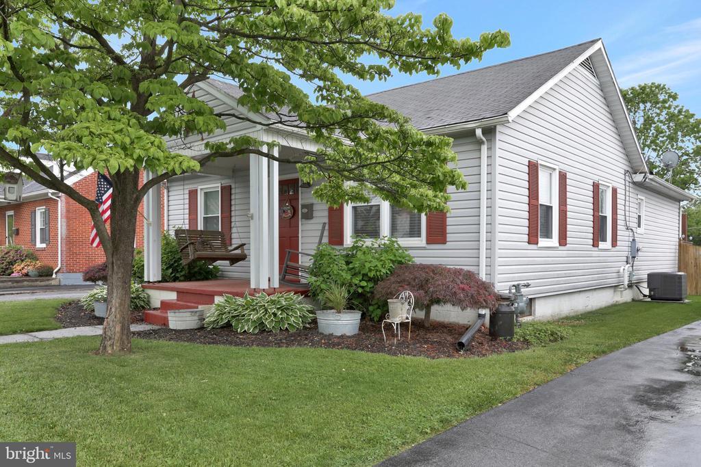 Lincoln Ave, Hagerstown, MD 21740