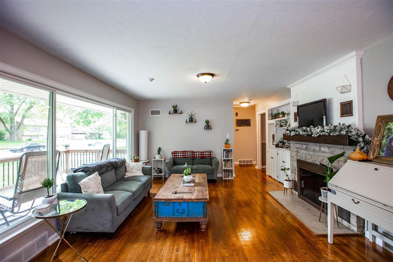 Wreath Ave, Manhattan, KS 66503