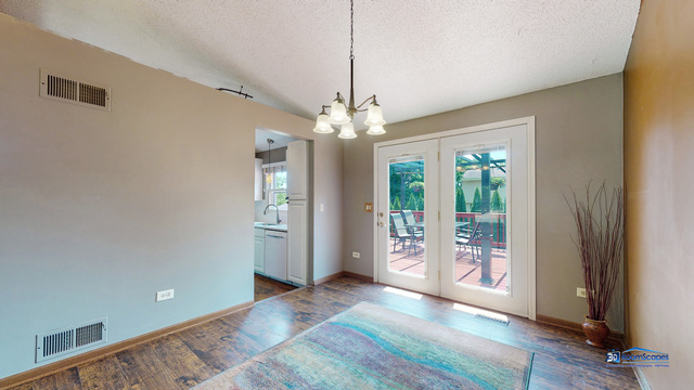Dorothy Ct, Waukegan, IL 60087 #1