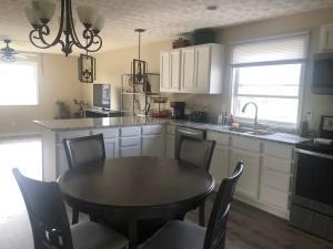 Amwell Rd, Columbus, OH 43207