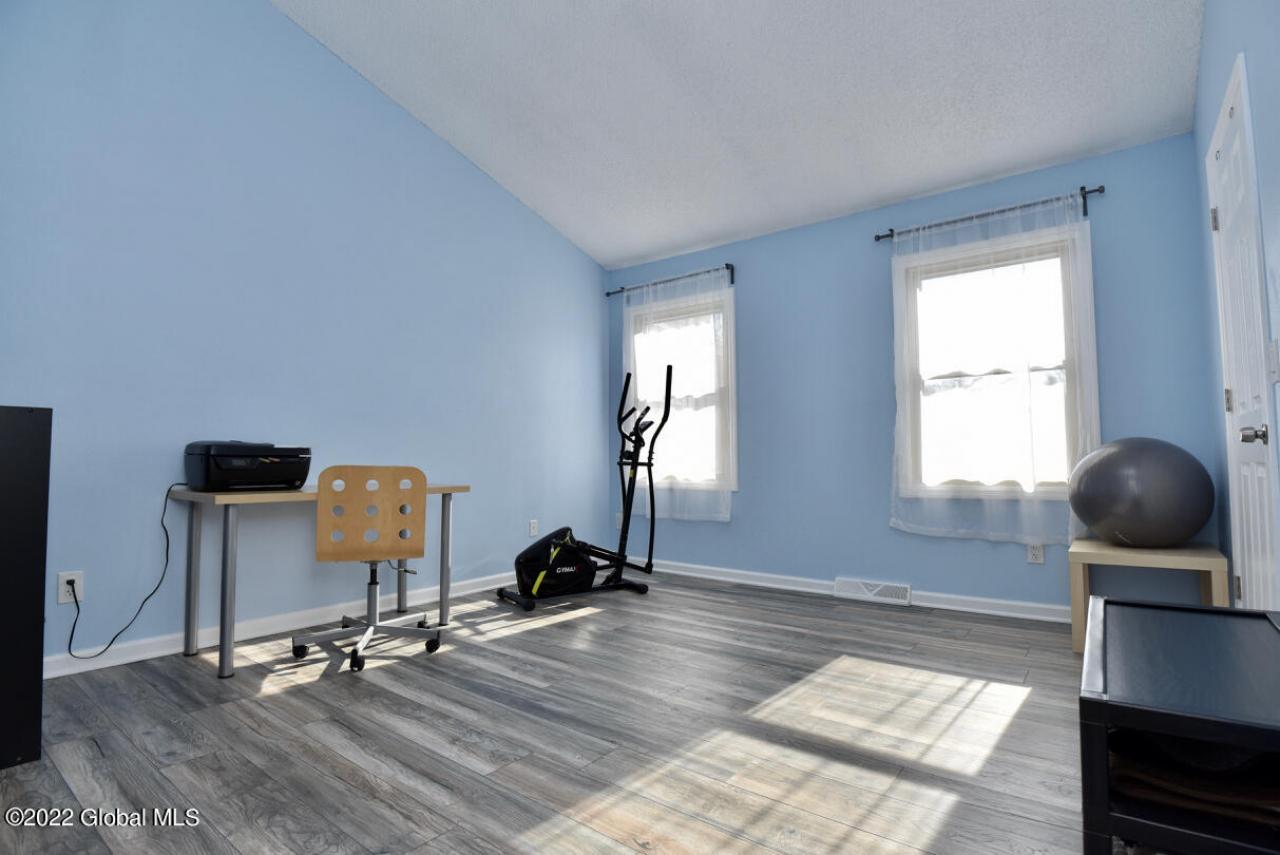Minuteman Ct, Halfmoon, NY 12065 #1