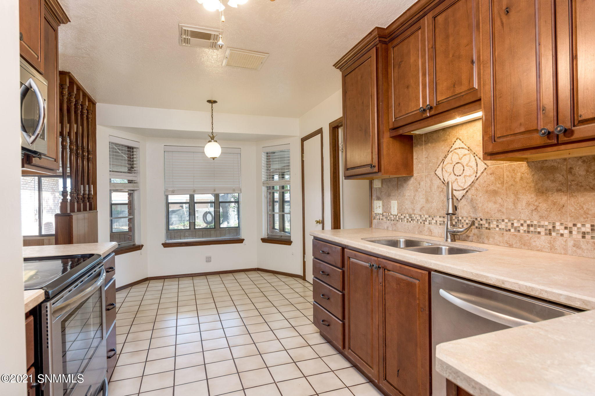 Altura Ave, Las Cruces, NM 88001