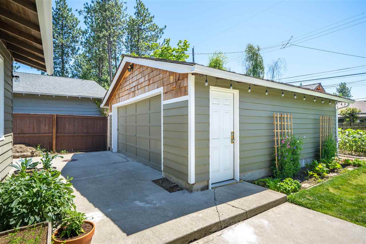 39th Ave, Spokane, WA 99203
