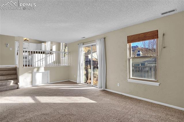 Aspen Glen Ln, Colorado Springs, CO 80919