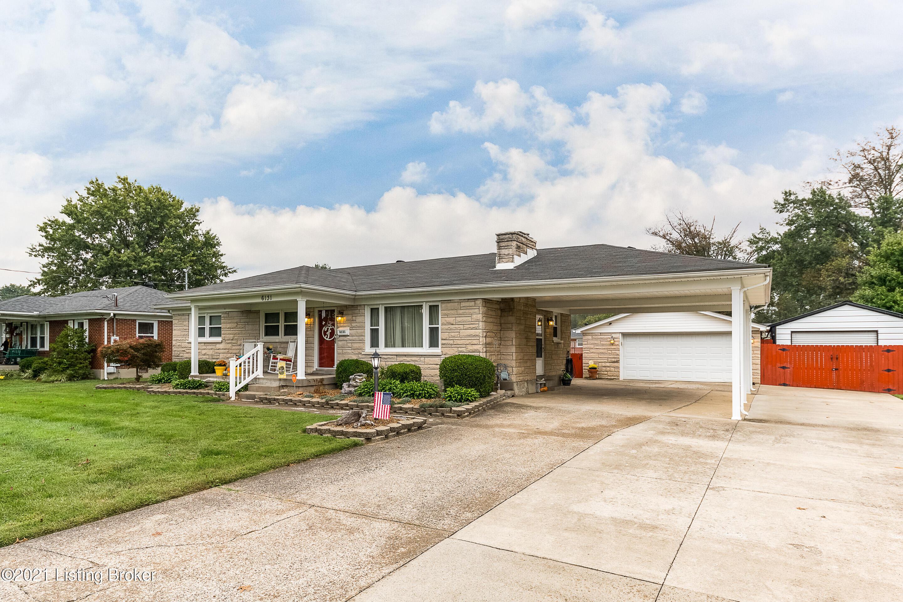Arlone Ct, Louisville, KY 40216