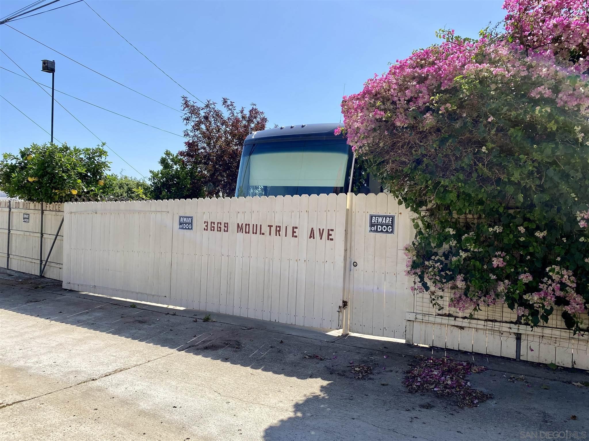 Moultrie Ave, San Diego, CA 92117
