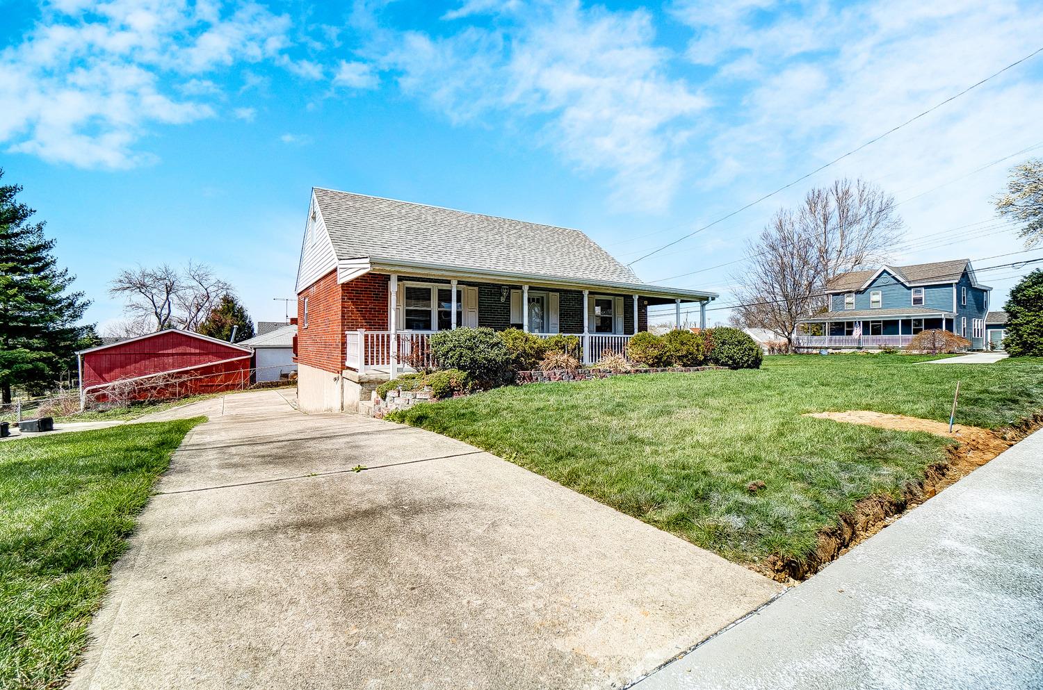 Thurnridge Dr, Cincinnati, OH 45215 #1