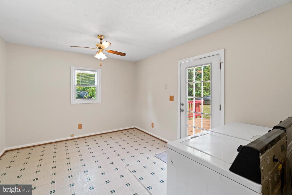 Gordon Rd, Fredericksburg, VA 22407