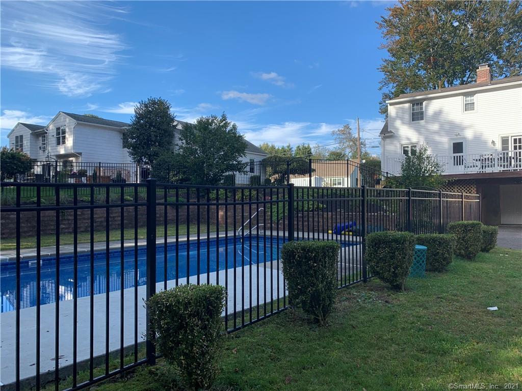 General Patton Dr, Naugatuck, CT 06770