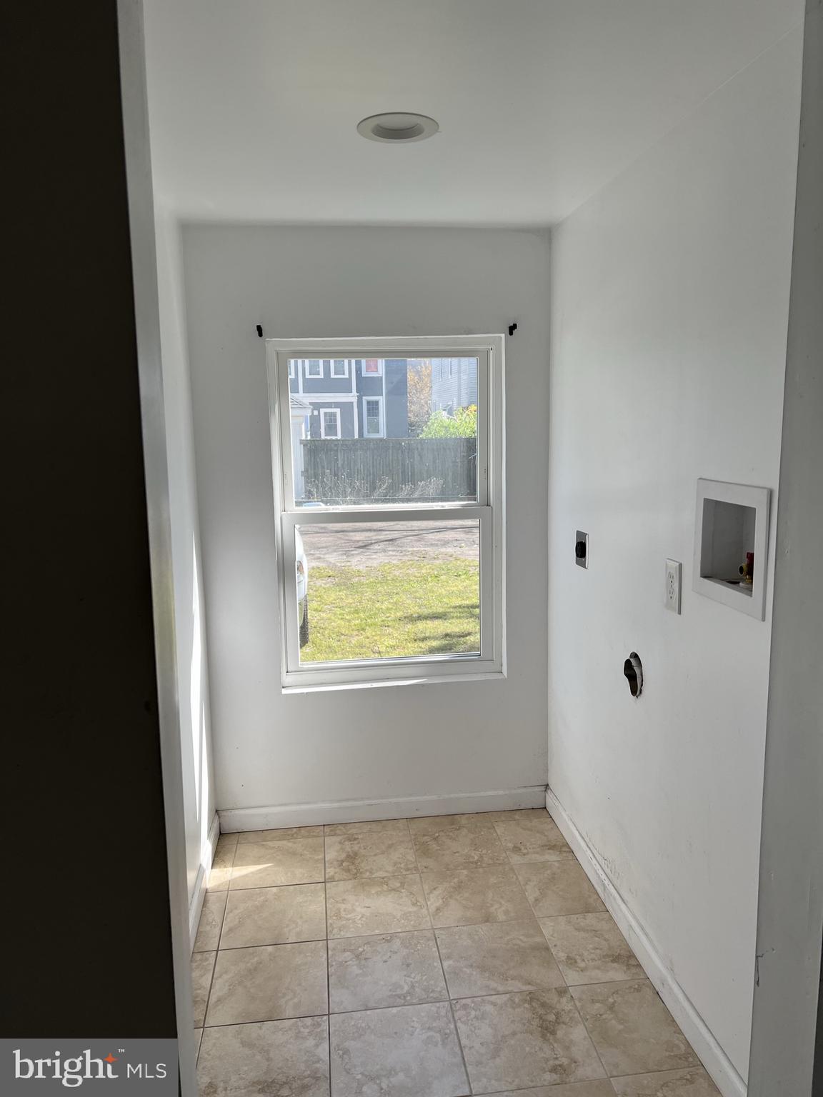 Hazel Ave, Salisbury, MD 21801