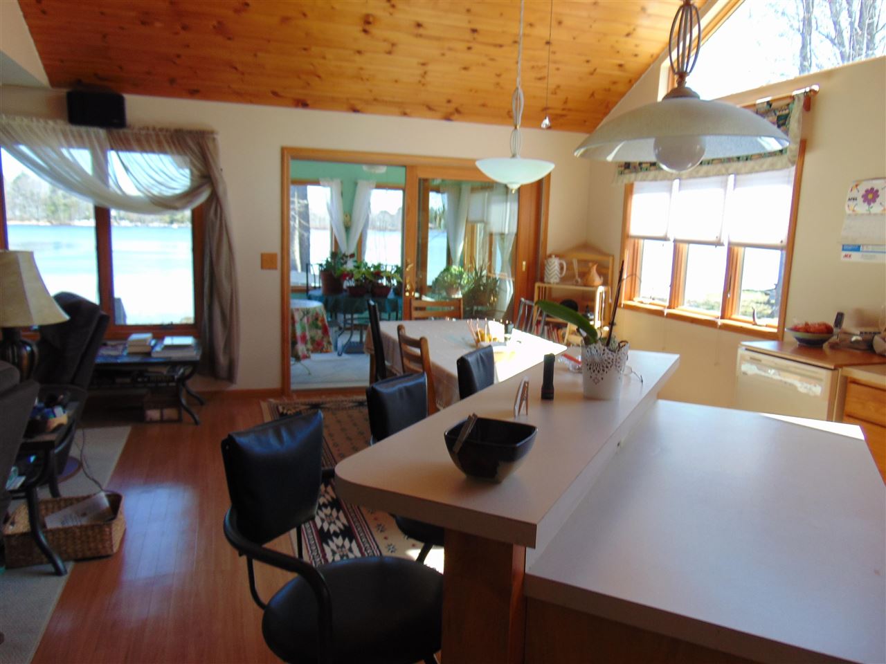 Silver Strand Rd, Levering, MI 49755