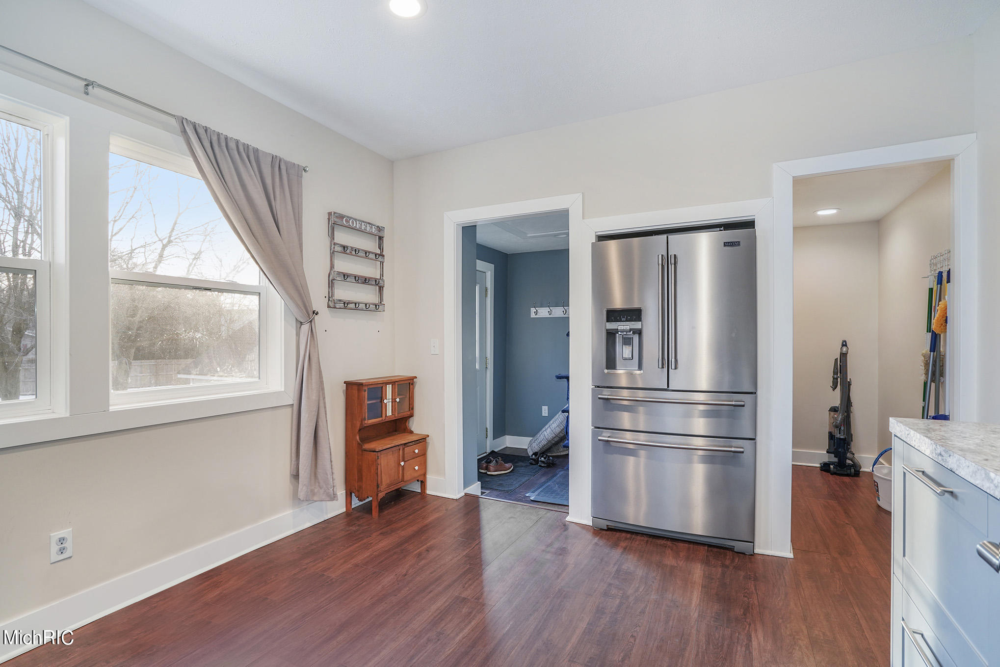 Lincoln Ave, Lakeview, MI 48850