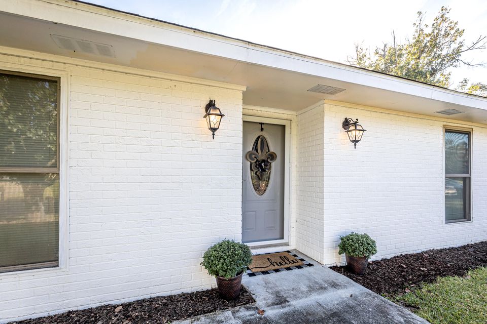 Wisteria Ln, Long Beach, MS 39560 #1