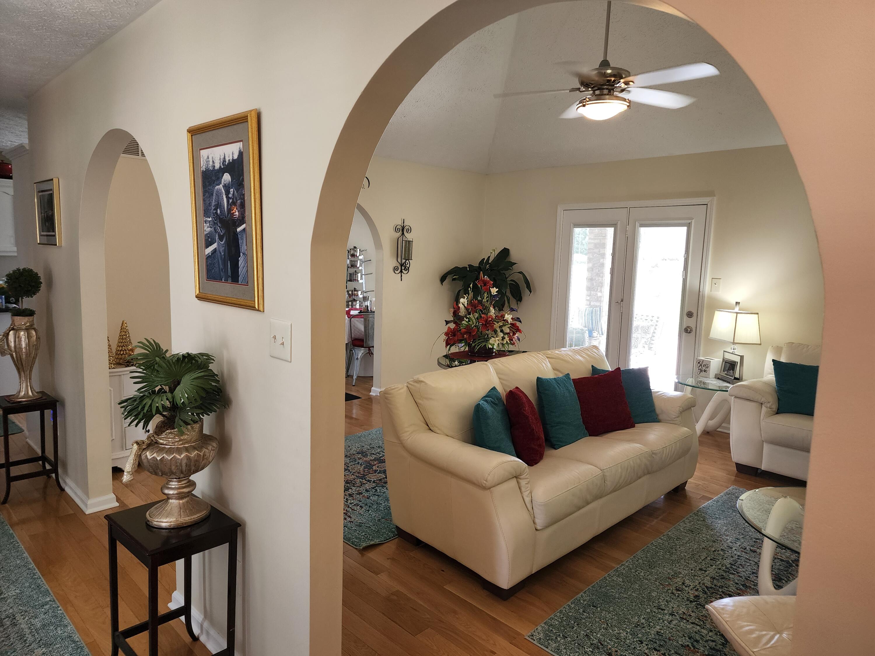 Wedgewood Dr, Somerset, KY 42503