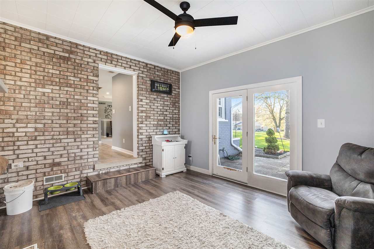 Carlysle Dr, Brooklyn, MI 49230 #1