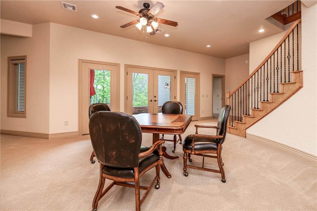 Stone Crest Rd, Bentonville, AR 72712