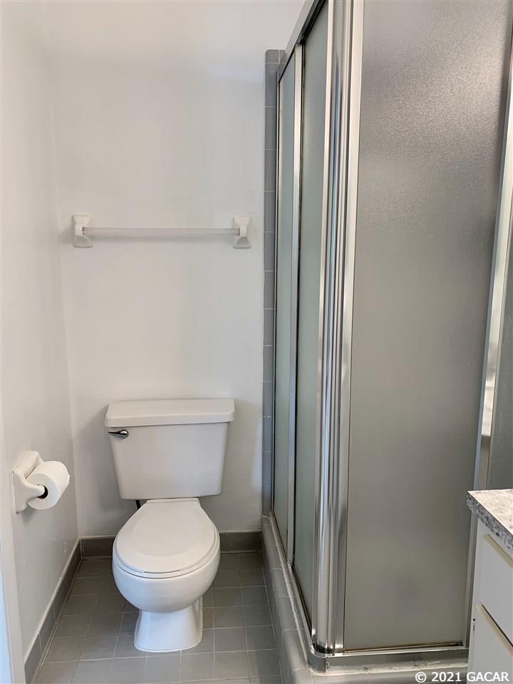 38th Pl, Gainesville, FL 32608