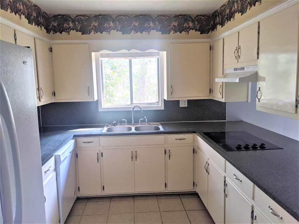 Tifton Dr, Columbus, GA 31907