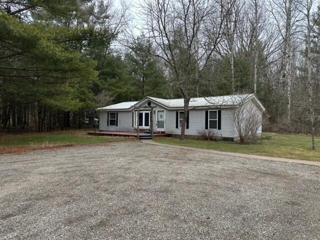 Thornapple Ave, Newaygo, MI 49337