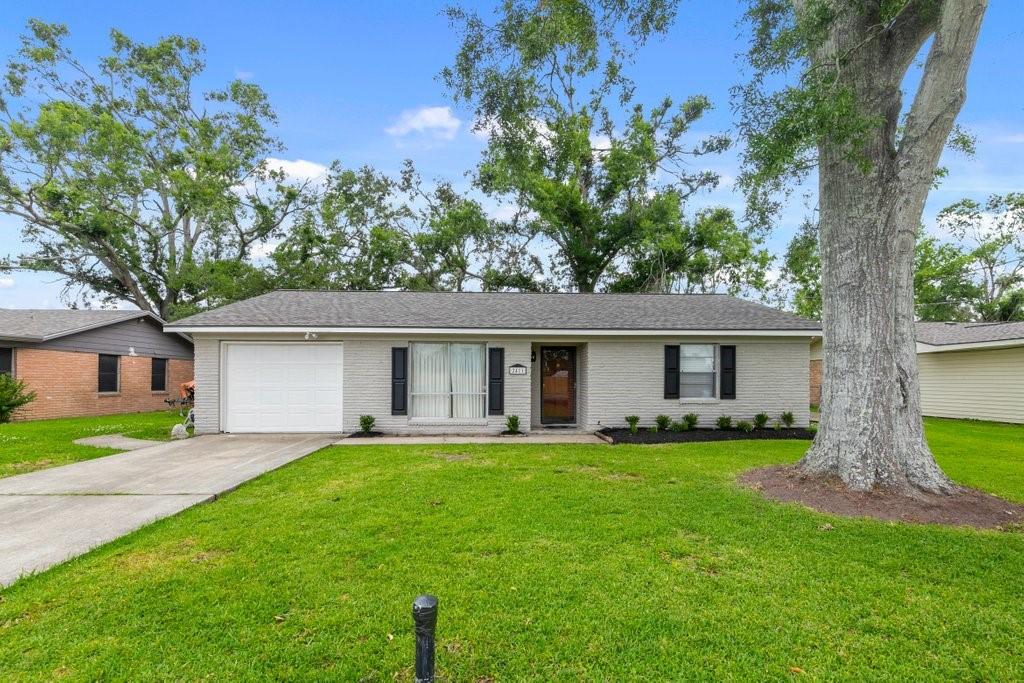 Smith Rd, Lake Charles, LA 70607