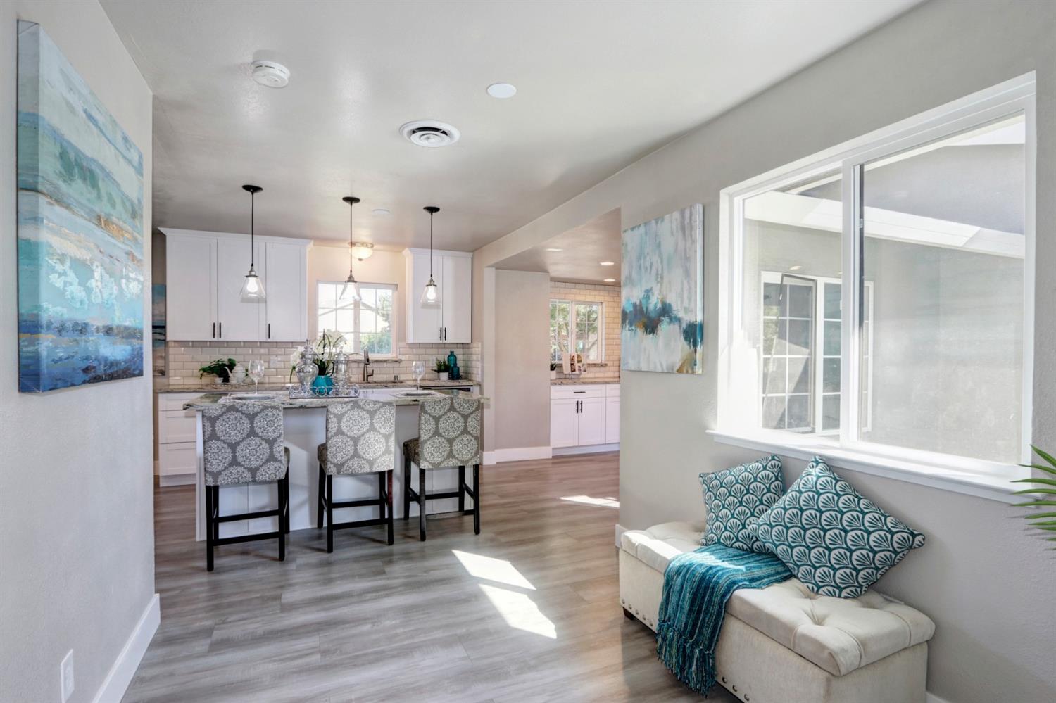 Hollyhurst Way, Sacramento, CA 95823