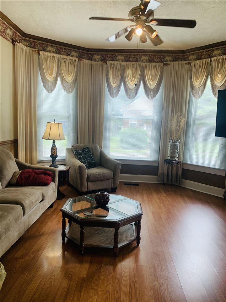 Ingram St, Henderson, KY 42420
