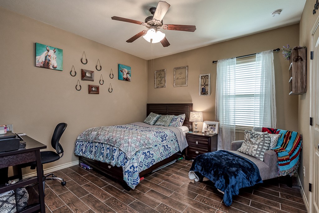 Cullen Trl, College Station, TX 77845