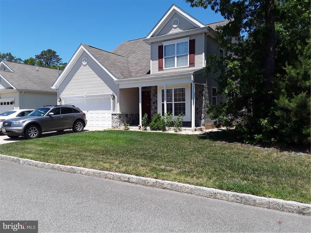 Ivy Creek Dr, Tuckerton, NJ 08087