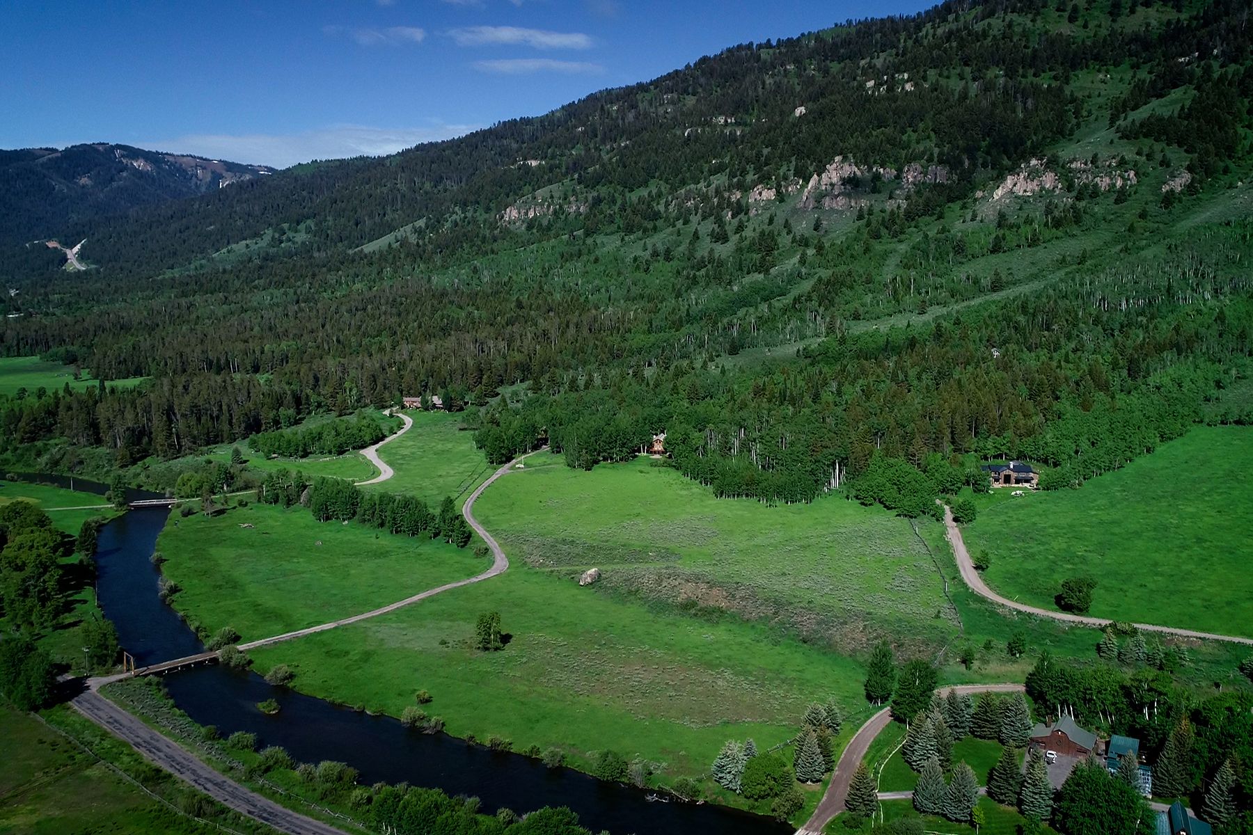 Endless Elevated Views on Fish Creek