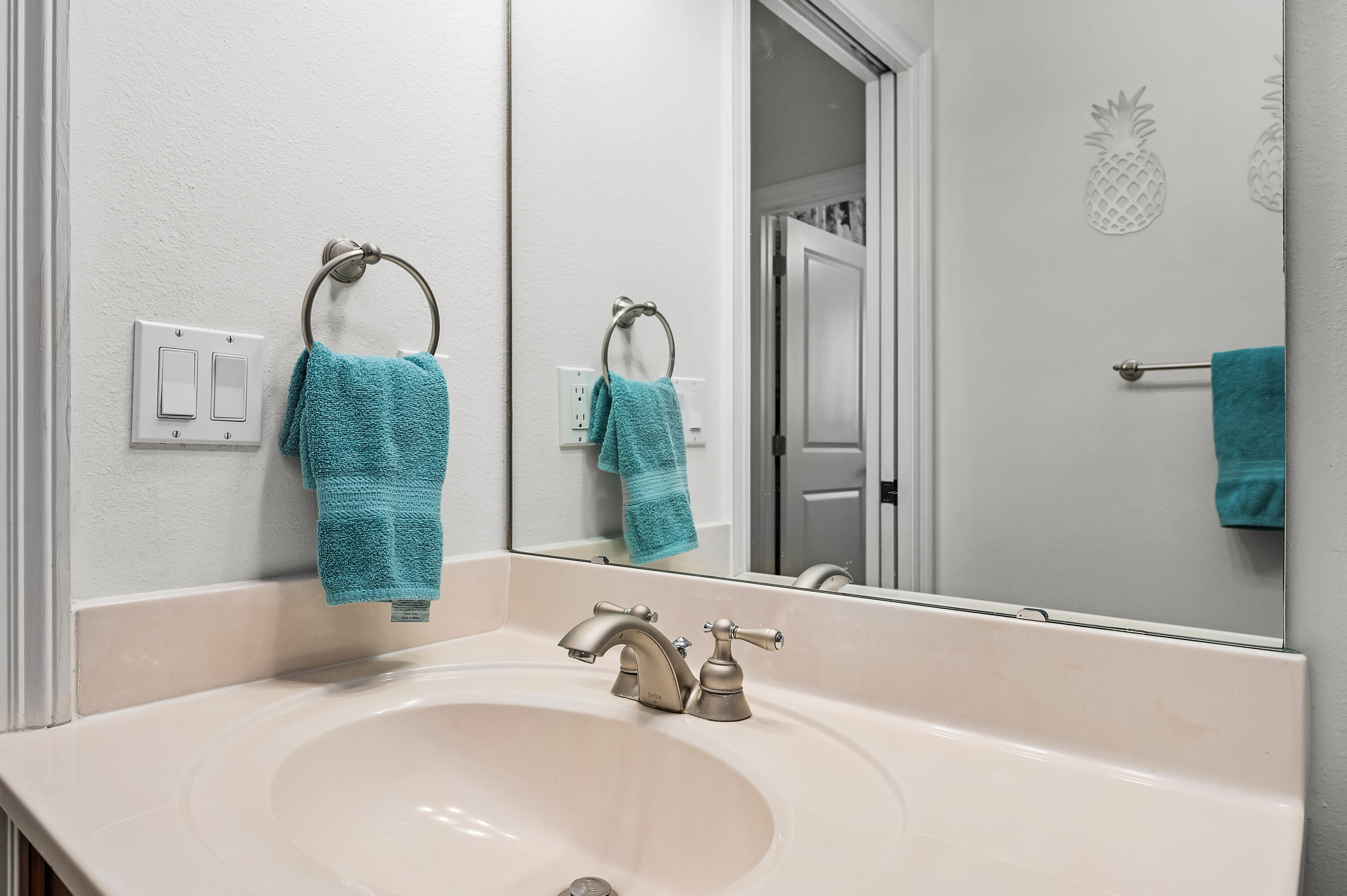 Buckeye Ct, Niceville, FL 32578