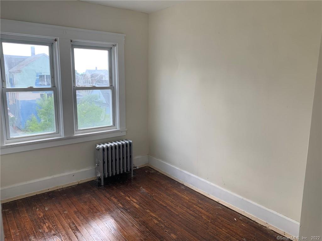 Wood St, Waterbury, CT 06704