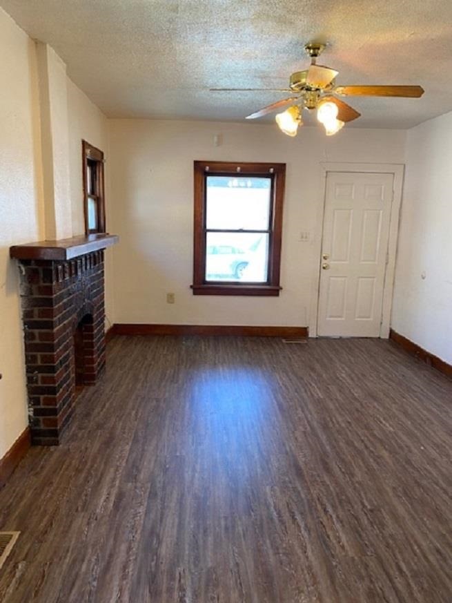 Antler Ave, Wichita, KS 67211