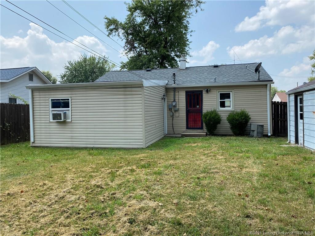 Louise St, Jeffersonville, IN 47130 #1
