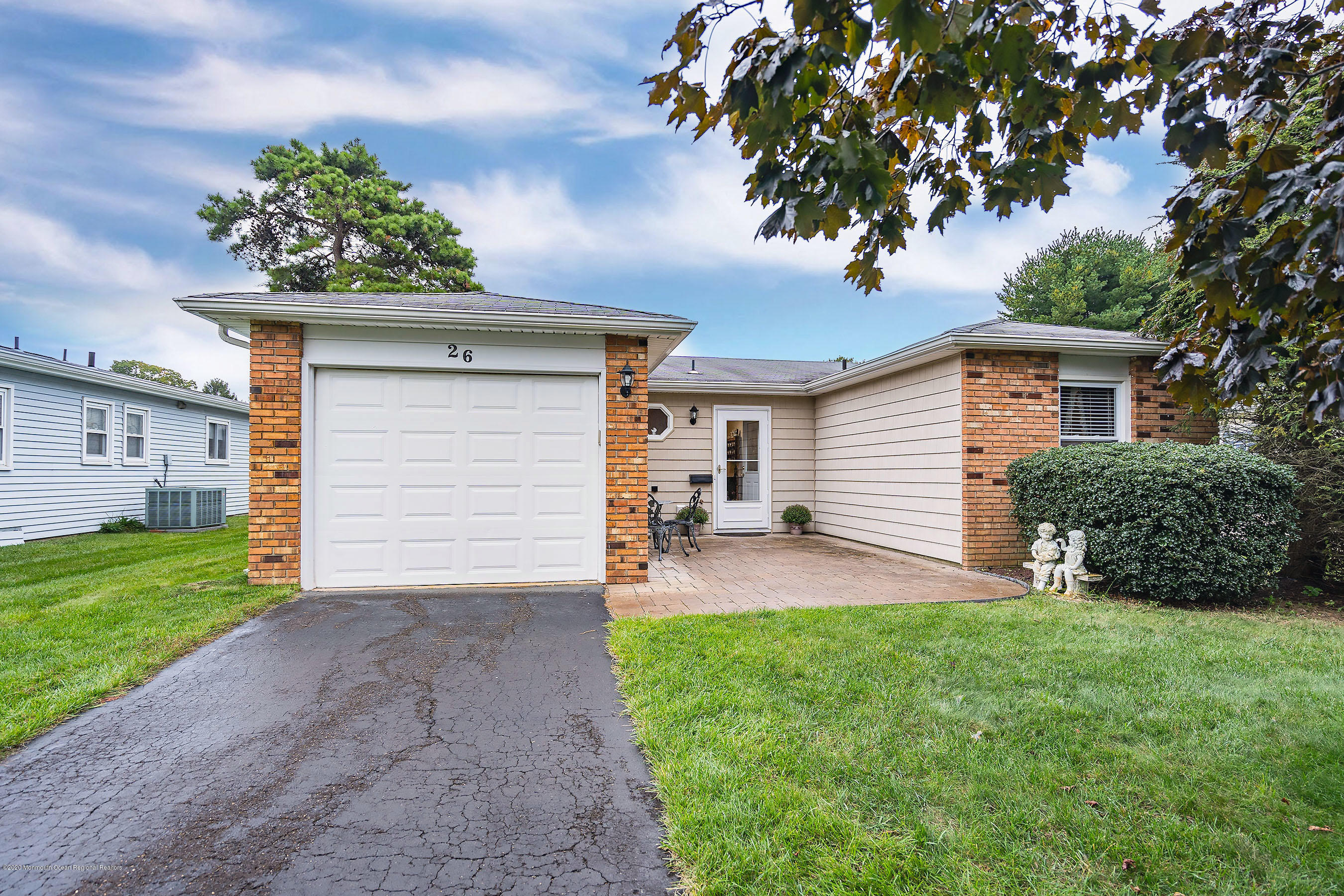 Kent Dr, Brick, NJ 08723