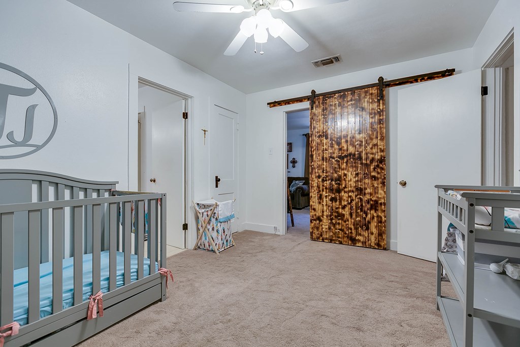 Twohig Ave, San Angelo, TX 76901