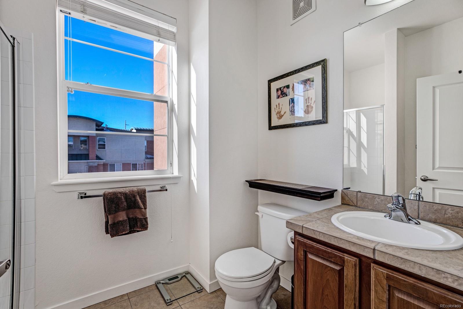 Albion St, Denver, CO 80216