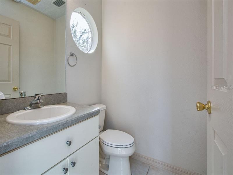 Sailboat Ave, Tavares, FL 32778 #1