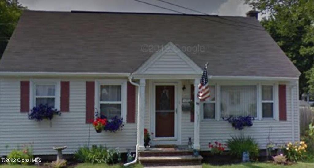 Wilson Ave, South Glens Falls, NY 12803