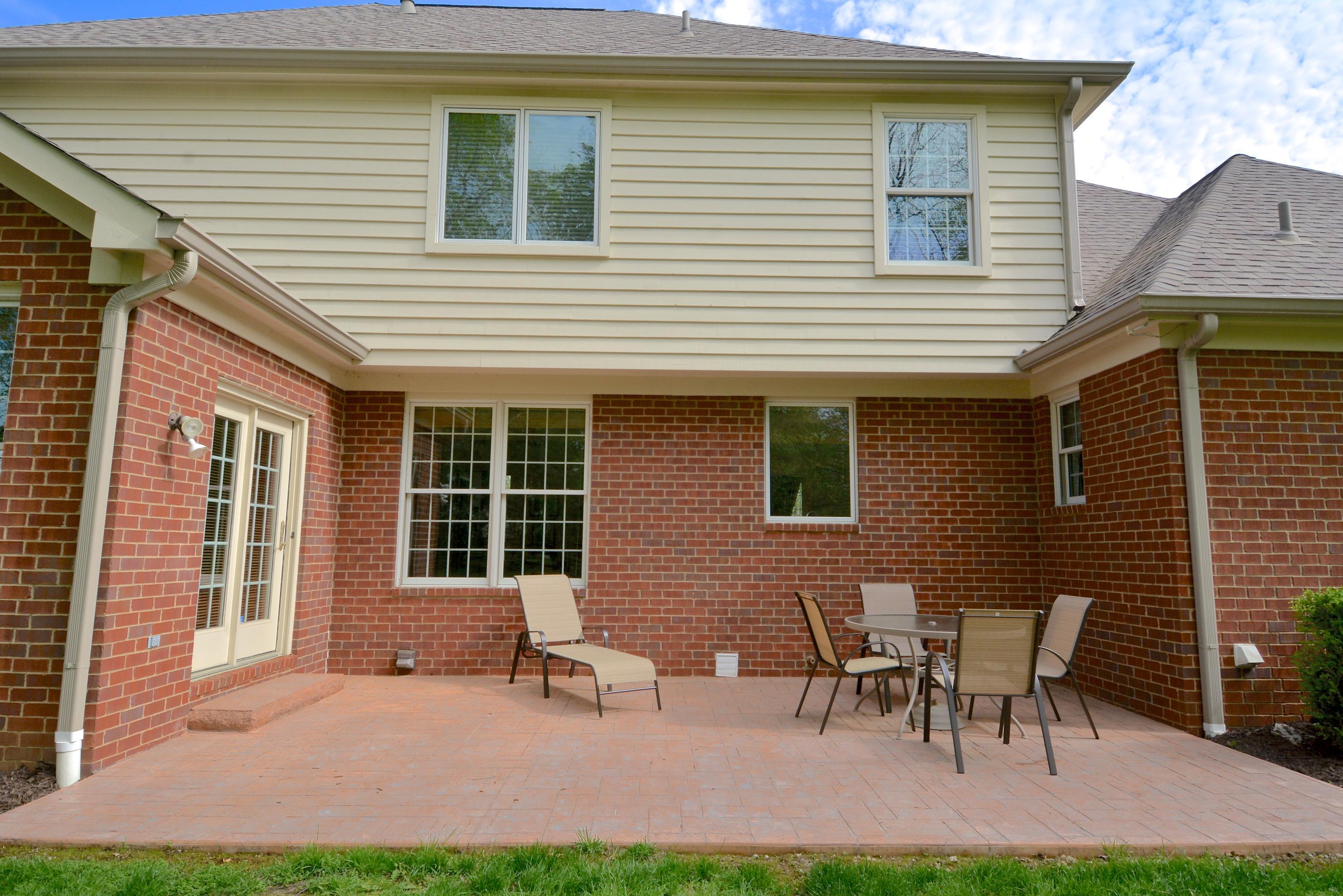 Creekway Ct, Gahanna, OH 43230
