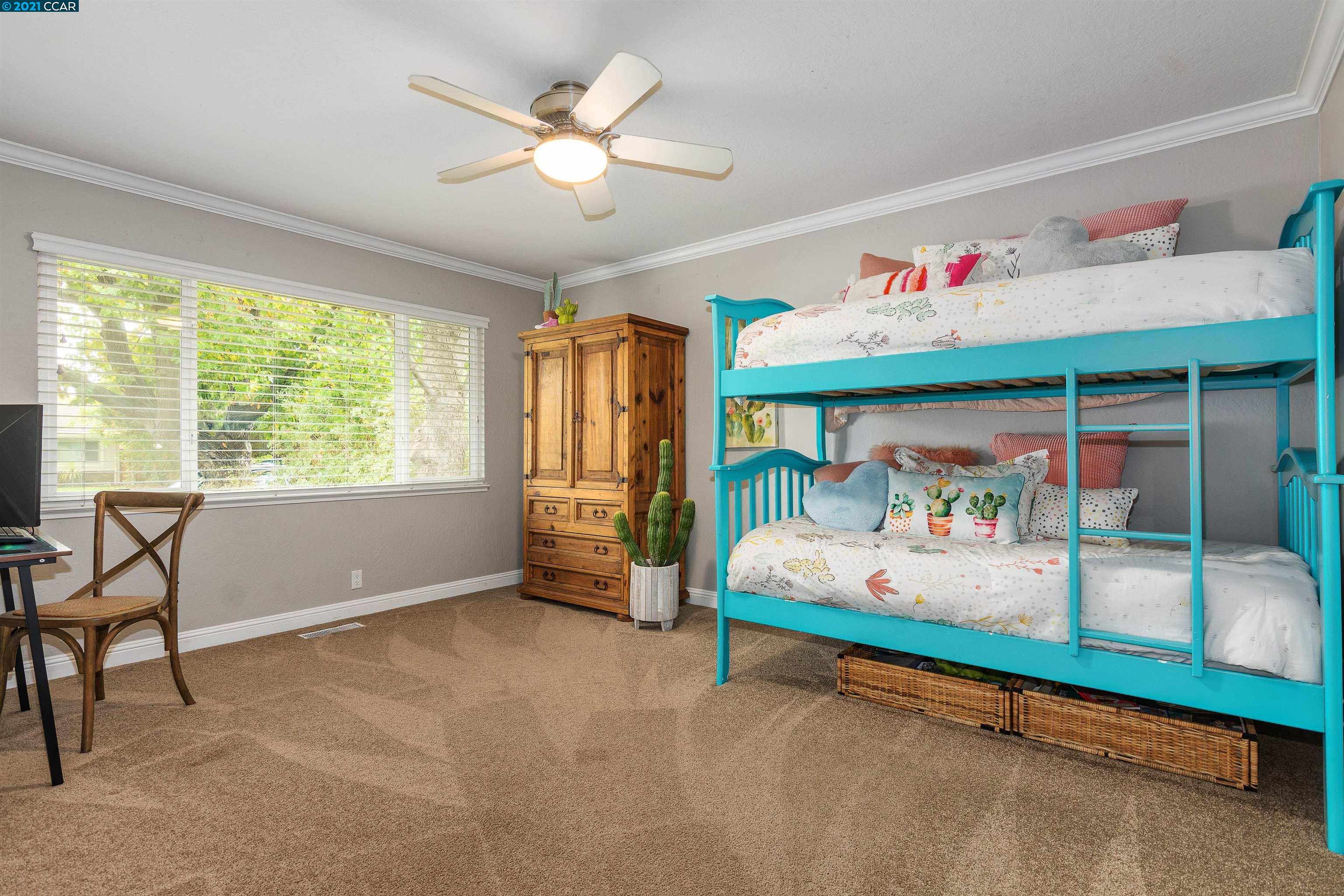 Blackstone Dr, Walnut Creek, CA 94598