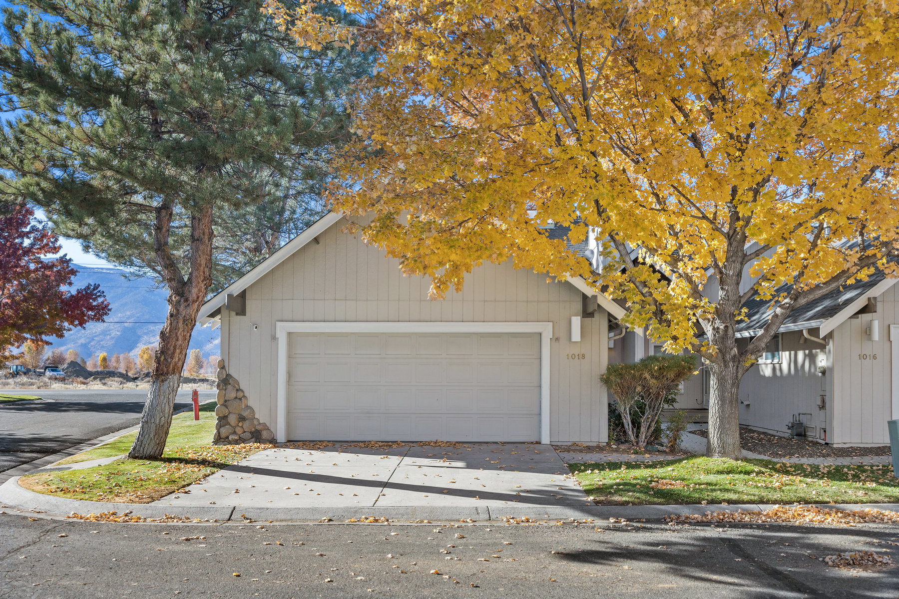 Cozy Minden Town Home