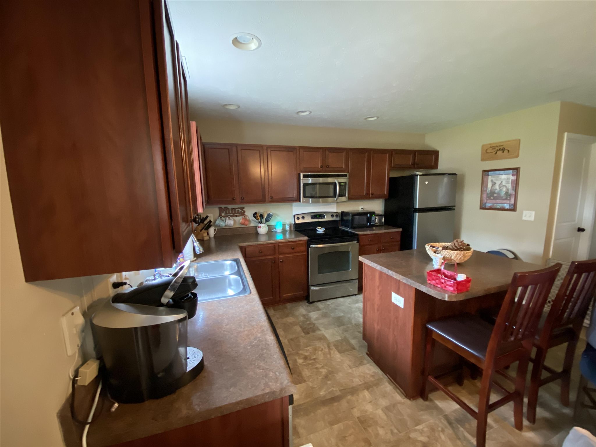 Overland Dr, Newburgh, IN 47630 #1