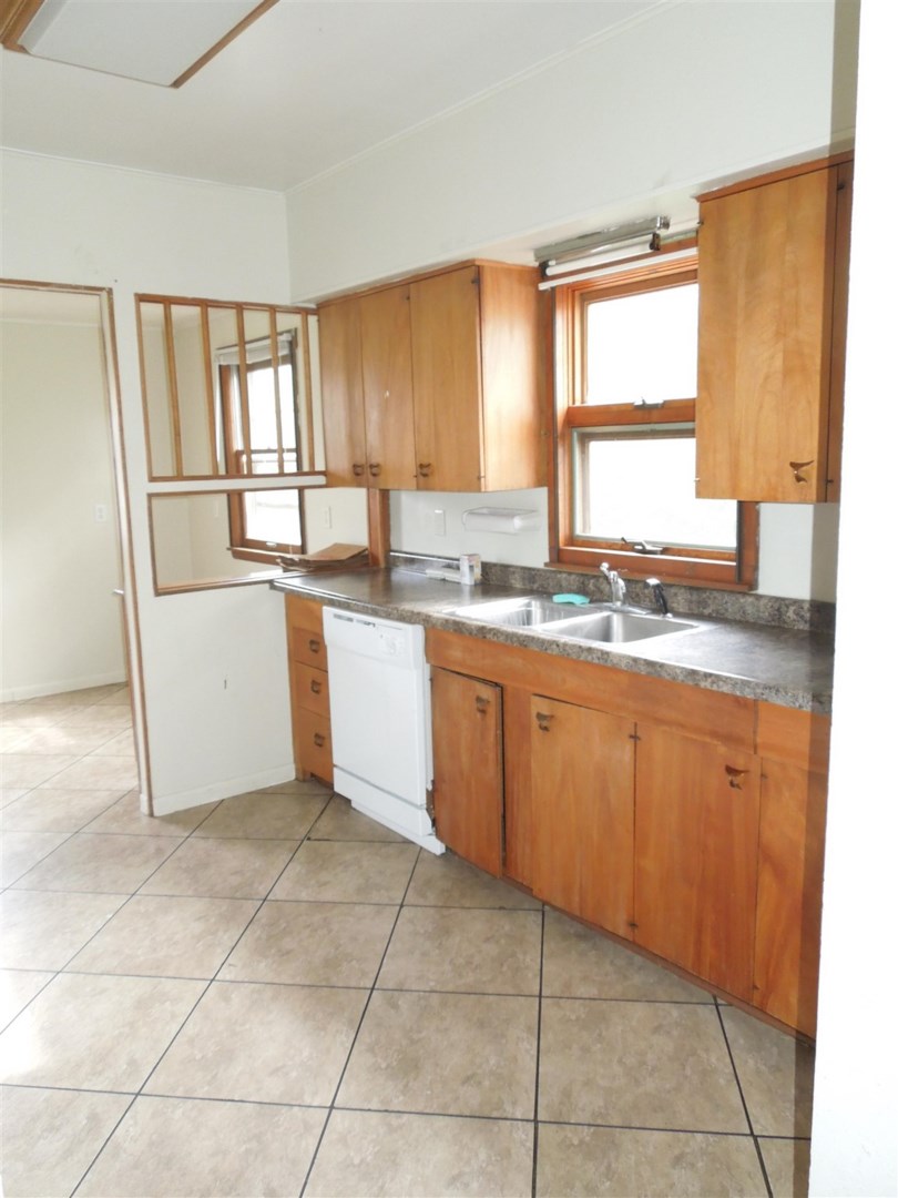 Columbia Ave, Fort Wayne, IN 46805 #1