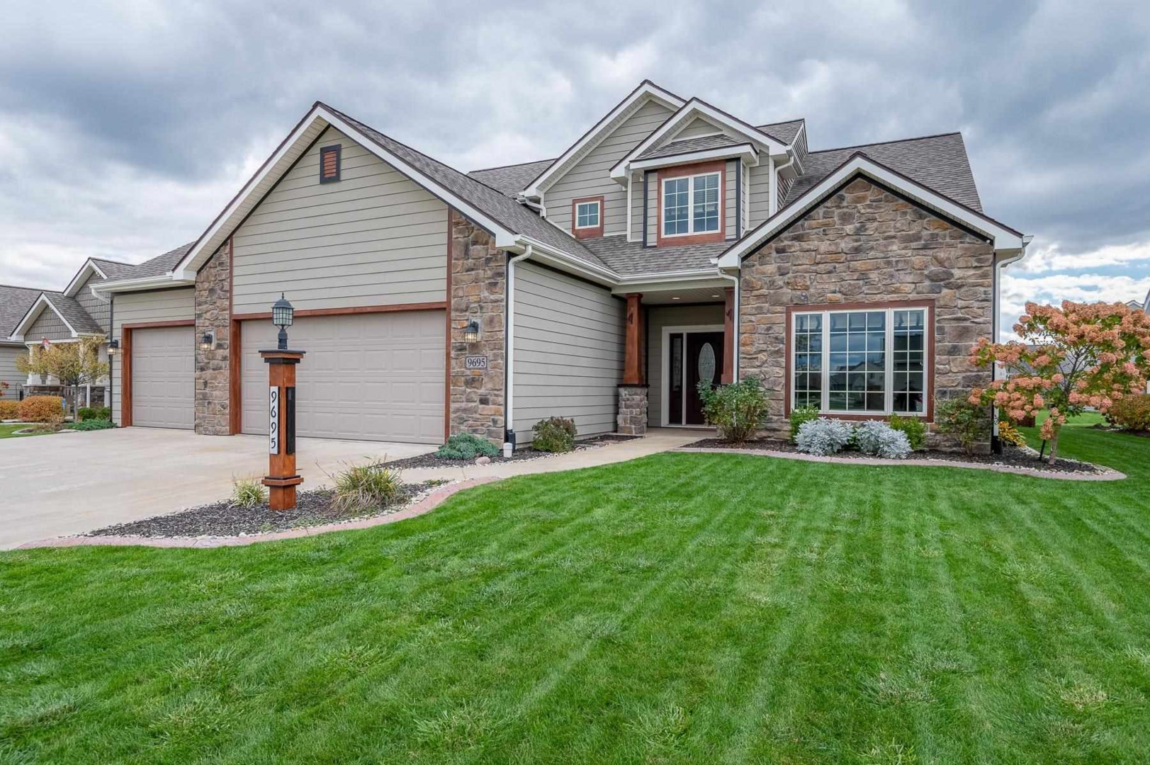 Abbington Trl, Fort Wayne, IN 46818
