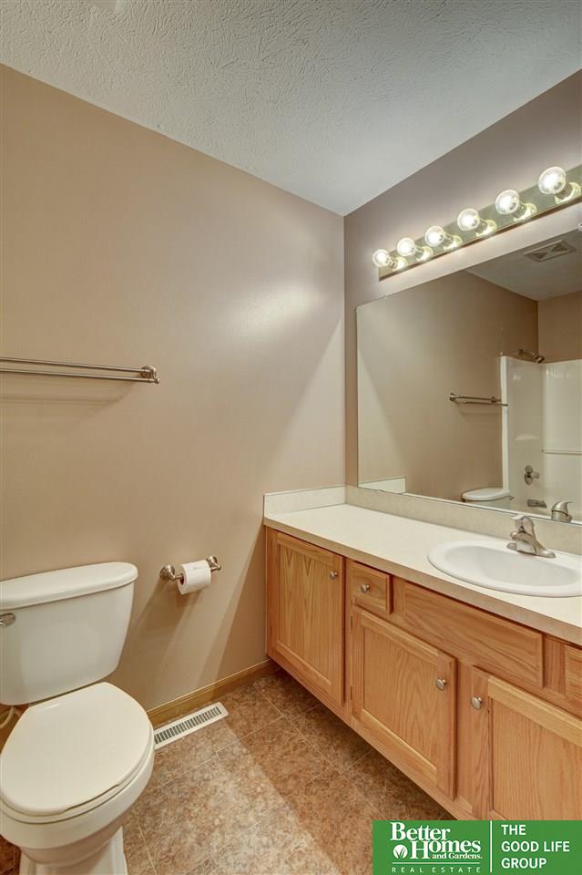 17th St, Bellevue, NE 68123 #1