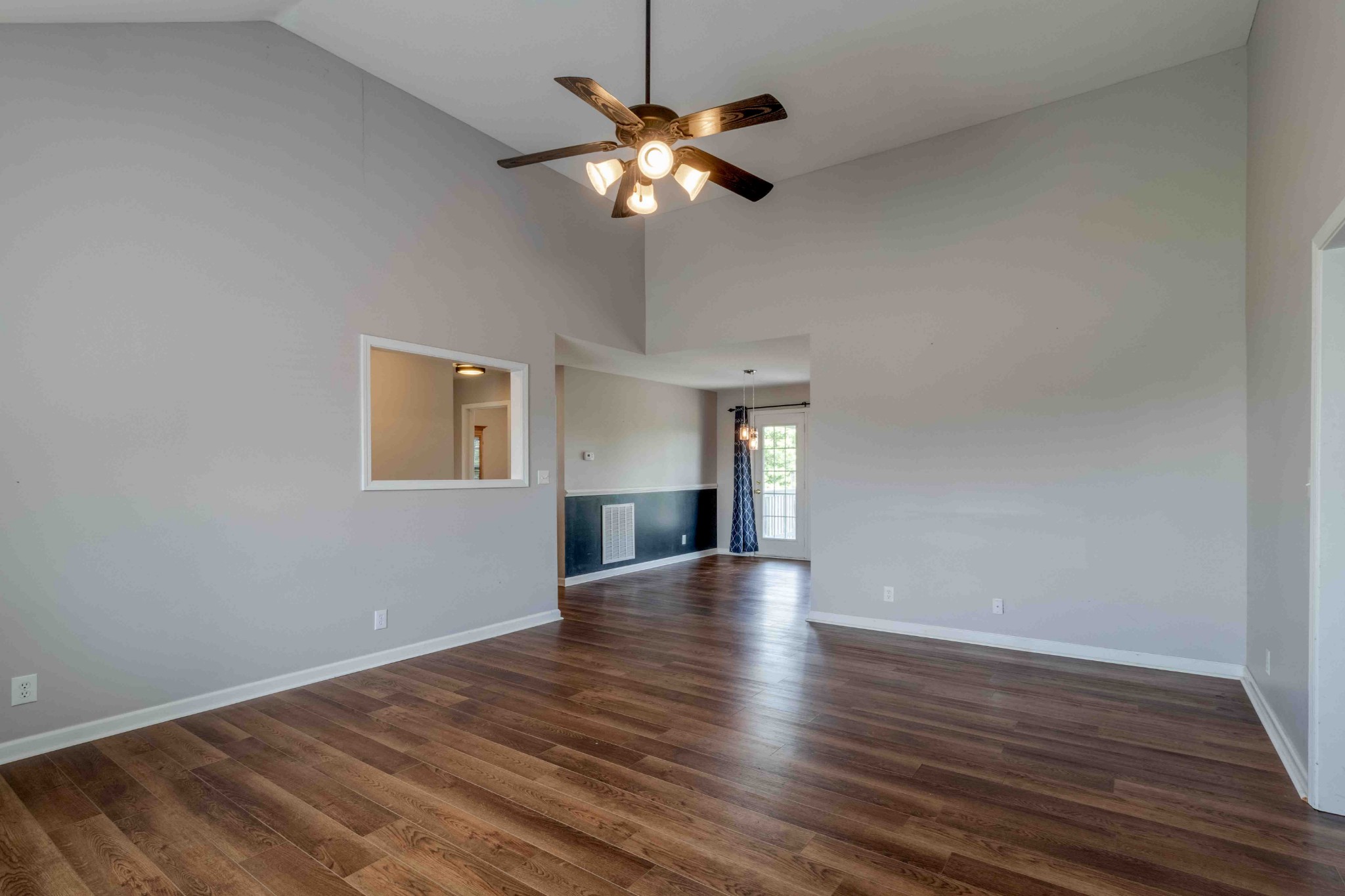 Harold Dr, Clarksville, TN 37040